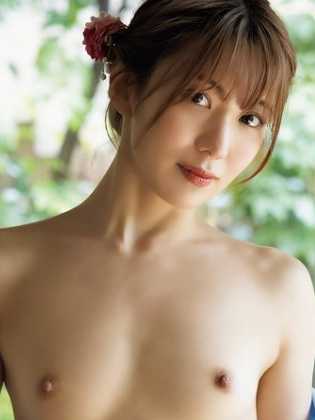 山岸あや花