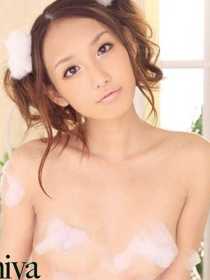 成宮カナ